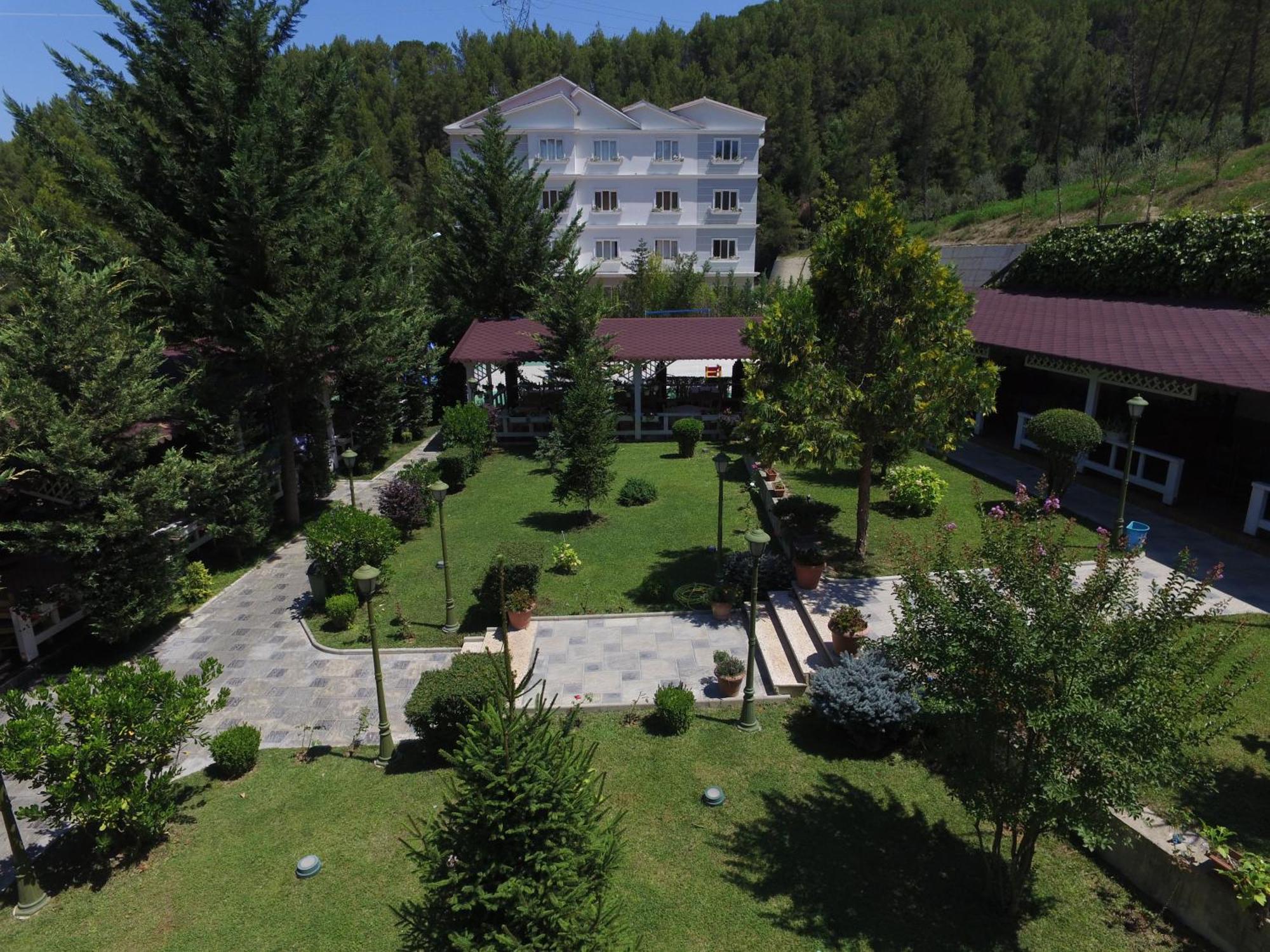 Hotel Elvis Mjull-Bathore Екстер'єр фото