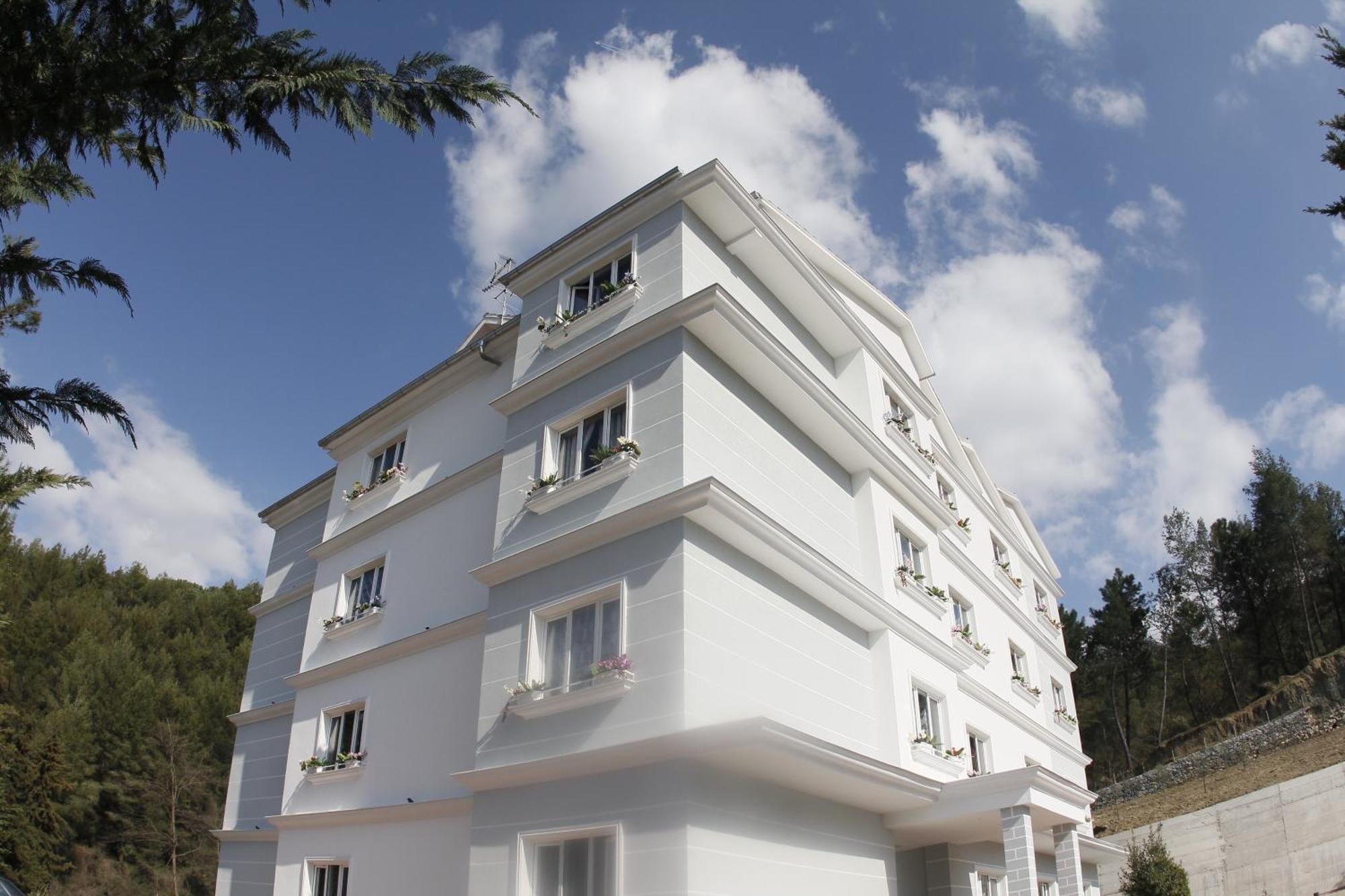 Hotel Elvis Mjull-Bathore Екстер'єр фото