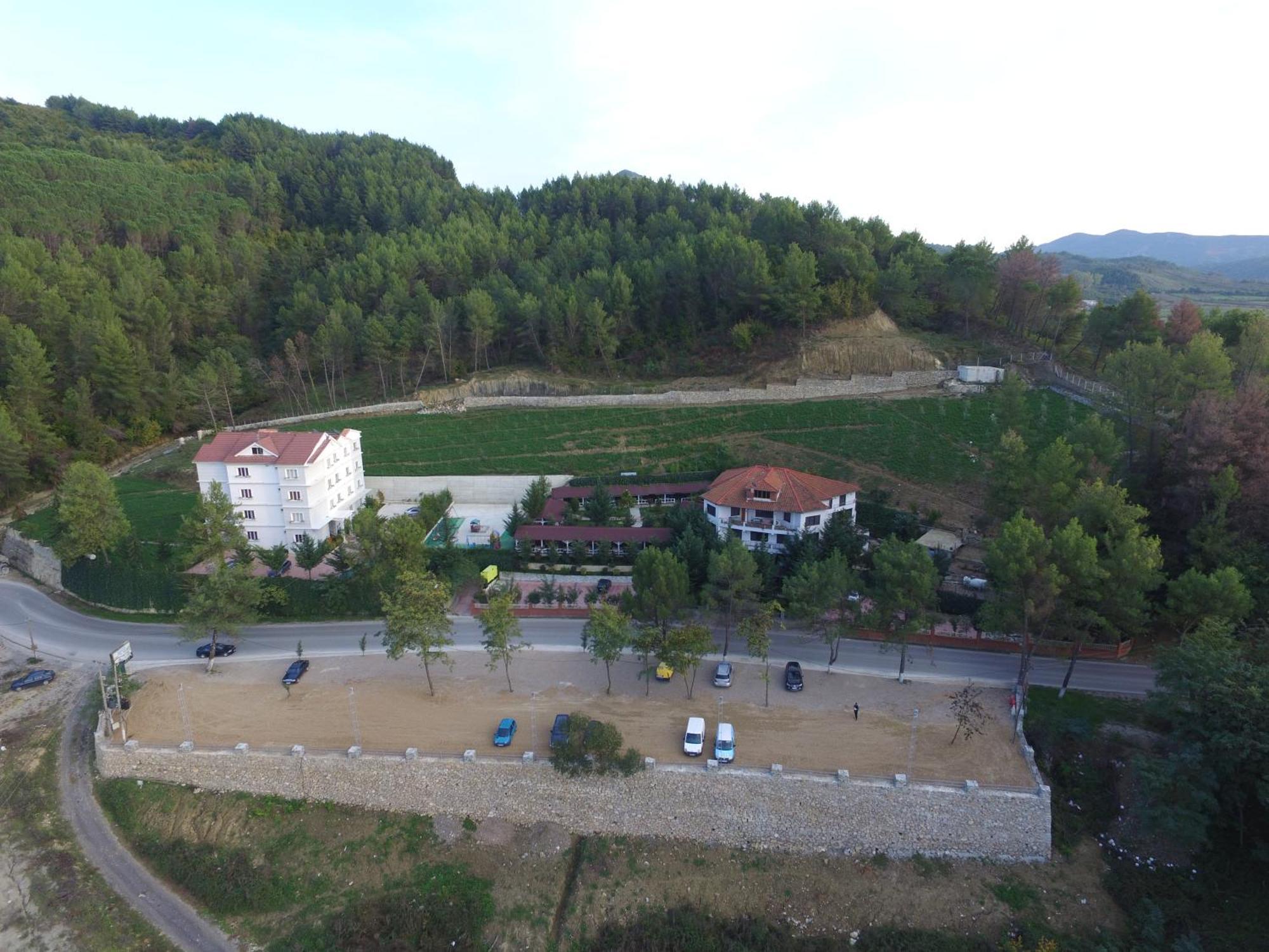Hotel Elvis Mjull-Bathore Екстер'єр фото