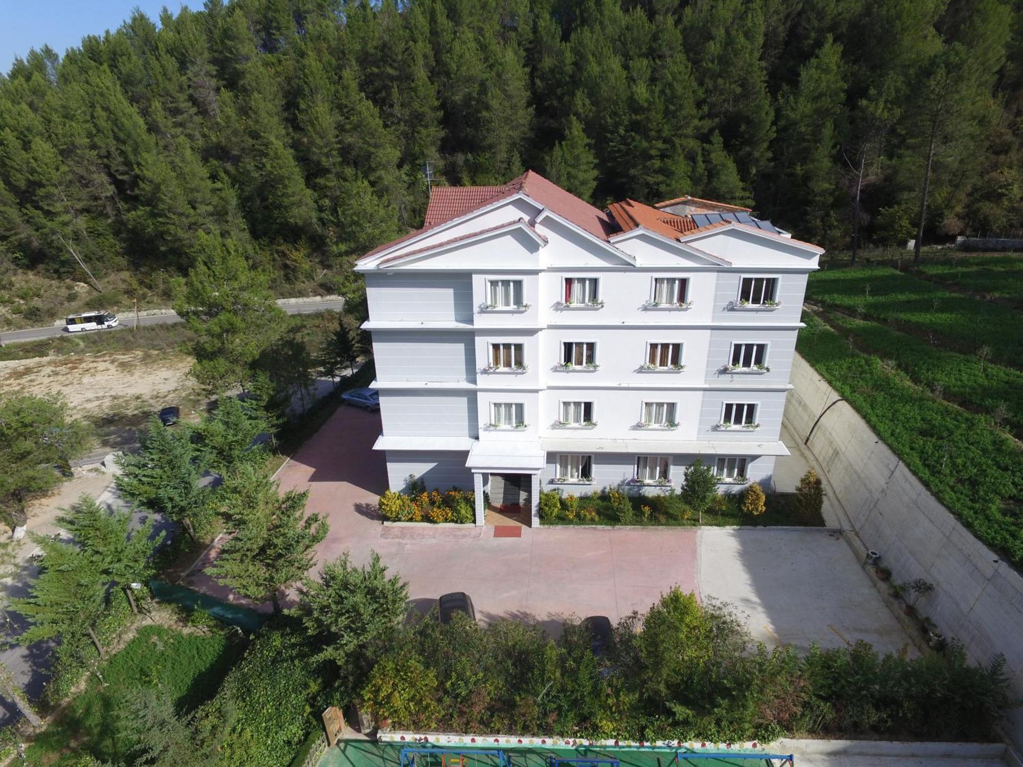 Hotel Elvis Mjull-Bathore Екстер'єр фото