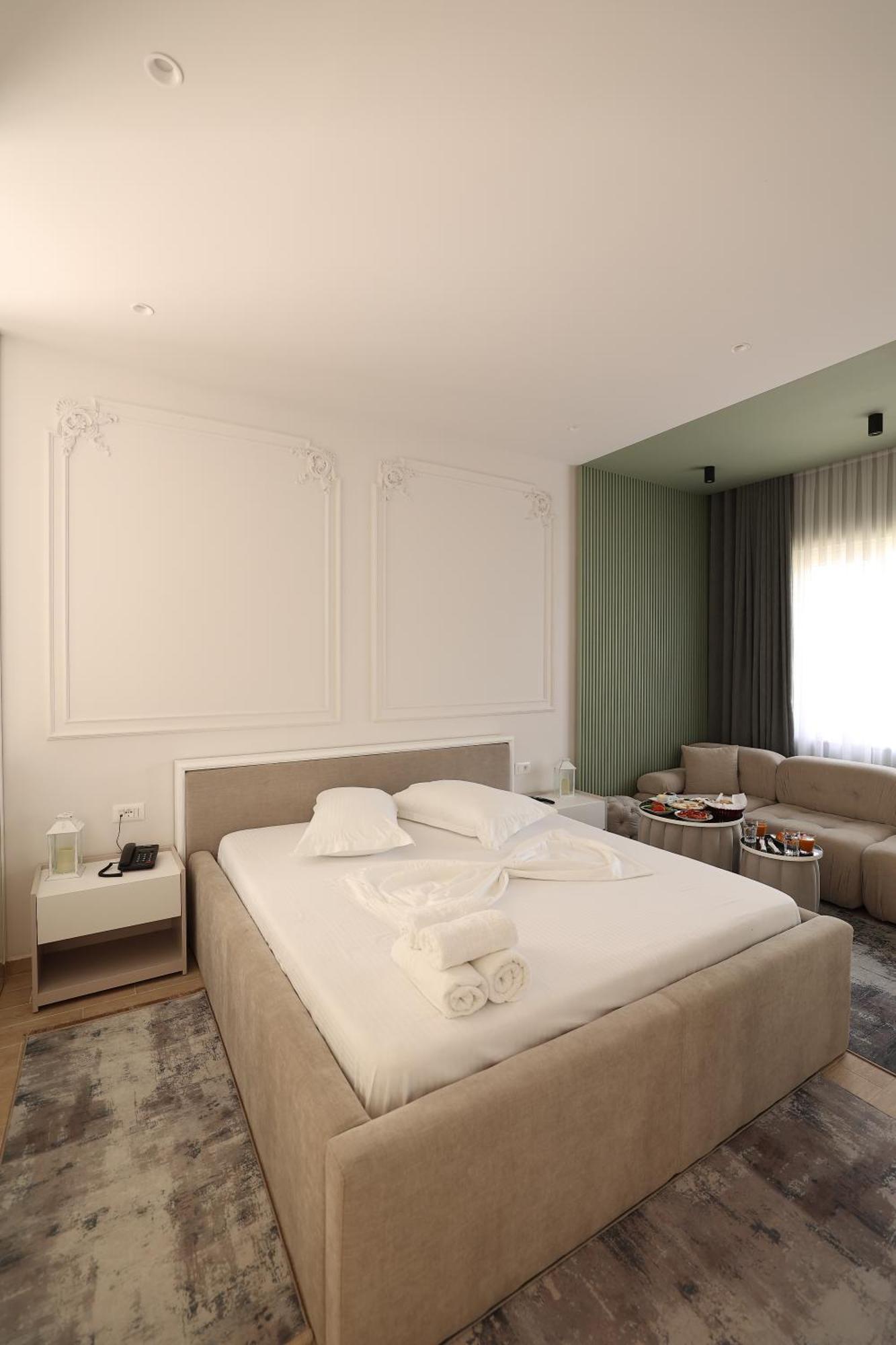 Hotel Elvis Mjull-Bathore Екстер'єр фото